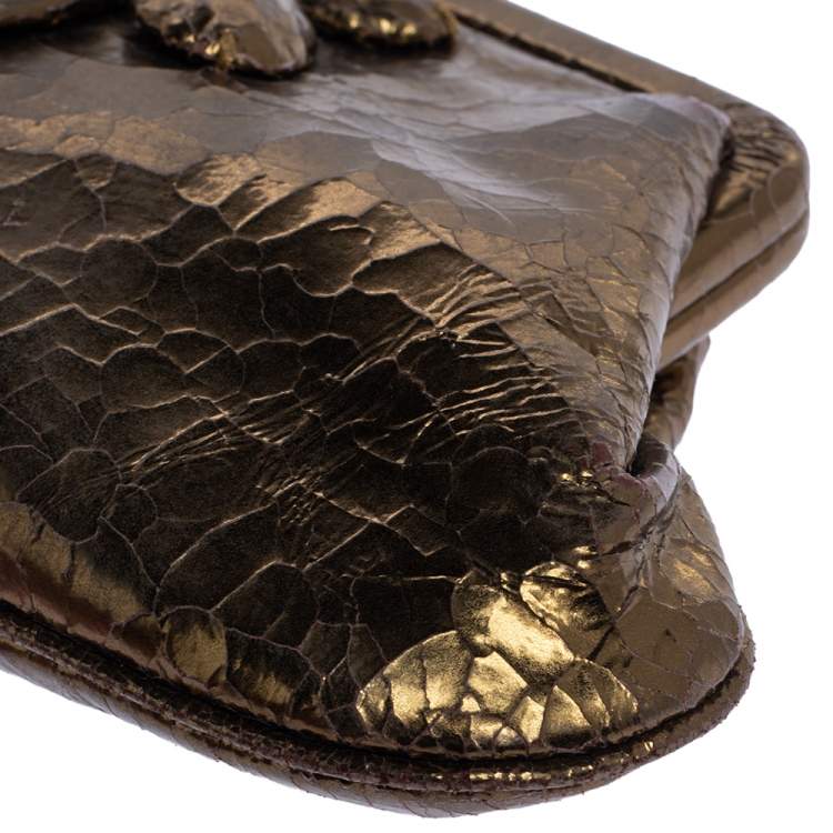 Pre Owned Anya Hindmarch Metallic Gold Ceramic Effect Leather Kiss Lock Clutch 