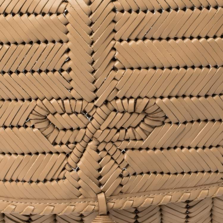 Pre Owned Anya Hindmarch Beige Woven Leather Shoulder Bag