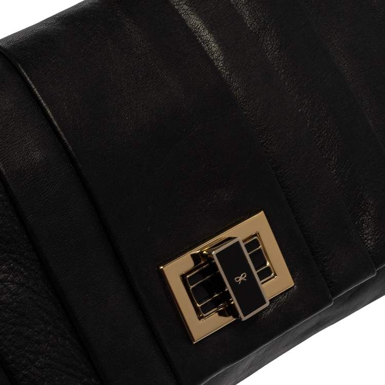 Pre Owned Anya Hindmarch Black Leather Flap Pochette Bag