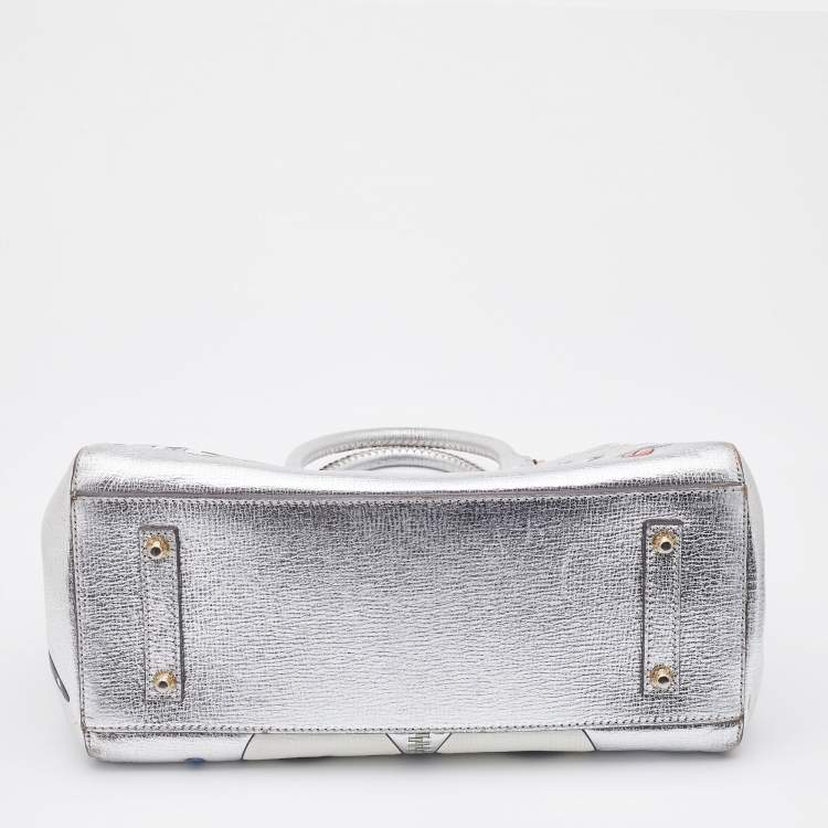 Pre Owned Anya Hindmarch Silver Leather Ebury Stickers Tote