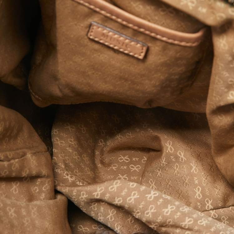 Pre Owned Anya Hindmarch Beige Leather and Stingray Embossed Tassel Zip Tote