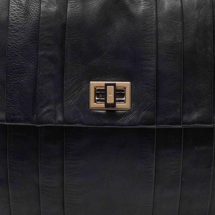 Pre Owned Anya Hindmarch Black Leather Flap Hobo