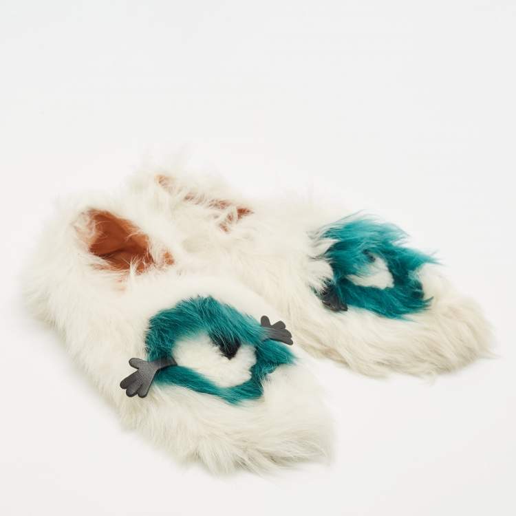 Pre Owned Anya Hindmarch White/Green Fur Flats Size 38