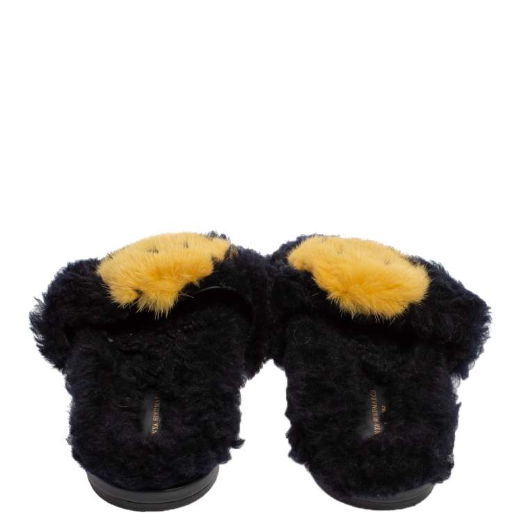 Pre Owned Anya Hindmarch Black/Yellow Smiley Shearling And Fur Flat Slides Size 41