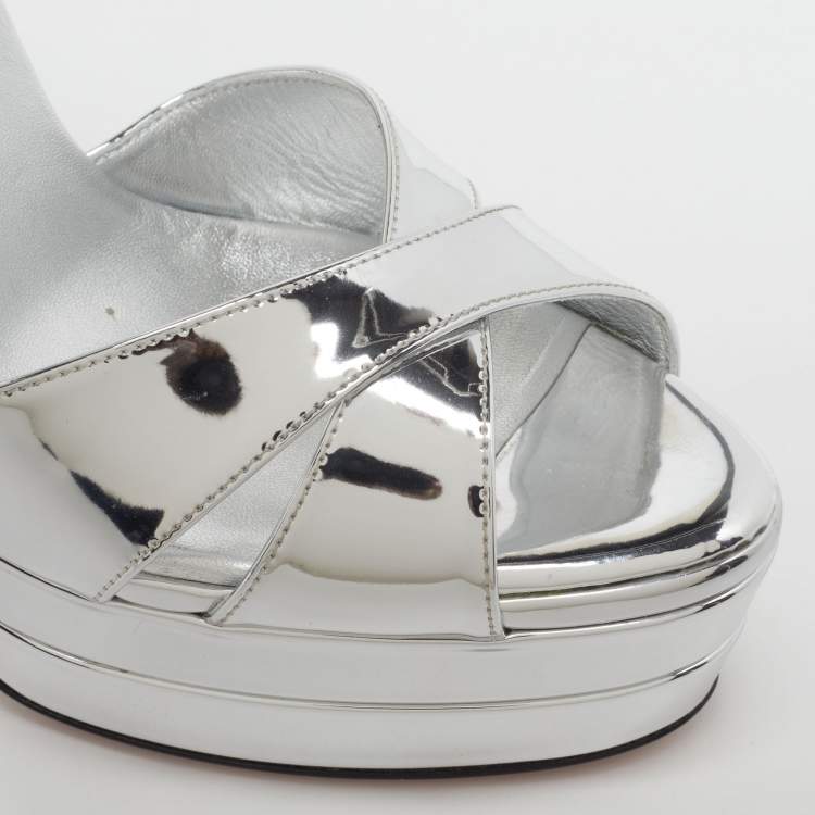 Pre Owned Aquazzura Divine Plateau Size 38 Silver Patent Leather Platform Ankle Strap Sandals