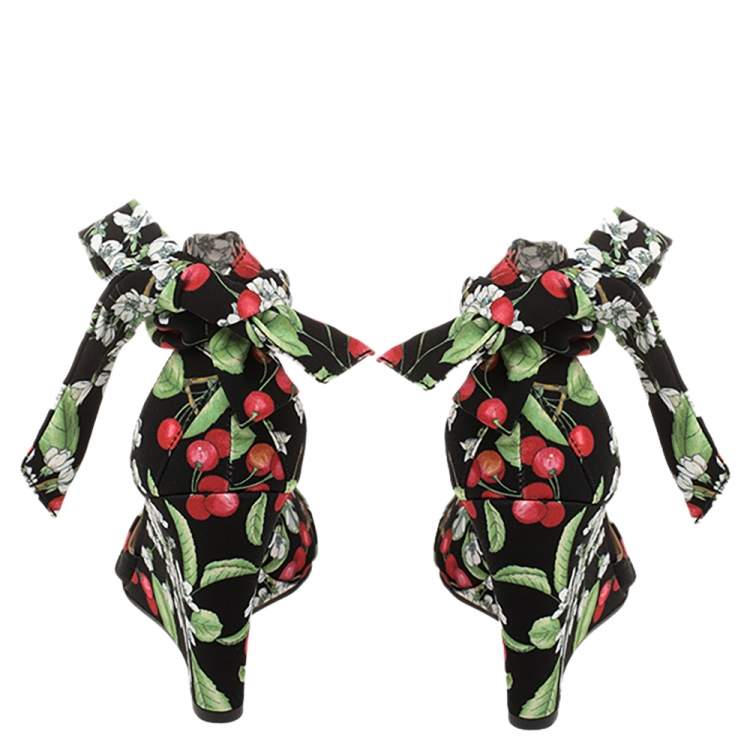 مملوكة مسبقًا Aquazzura Multicolor Cherry Blossom Print Fabric All Tied Up Sandals Size 40