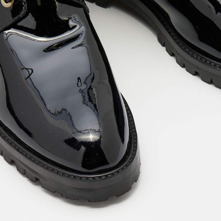 مملوكة مسبقًا Aquazzura Black Patent Leather and Fur Heilbrunner Ankle Boots Size 38