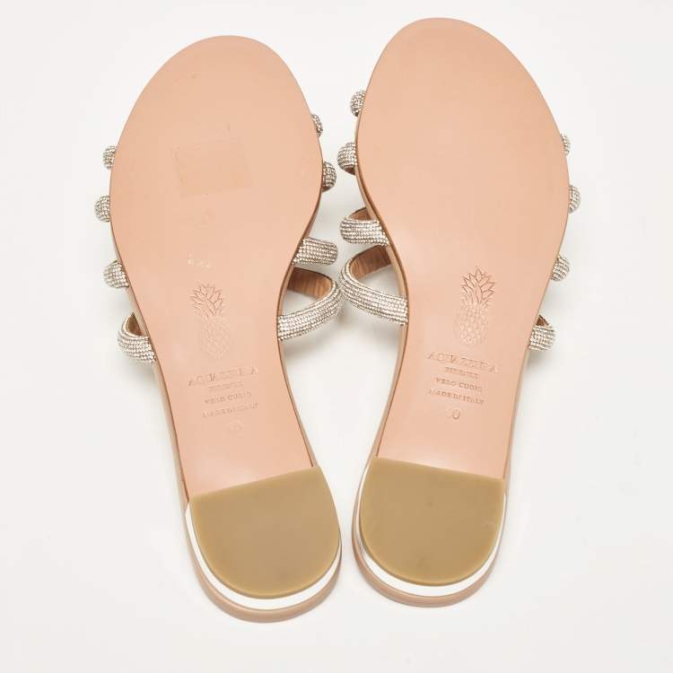 مملوكة مسبقًا Aquazzura Silver Leather Crystal Embellished Flat Sandals Size 40