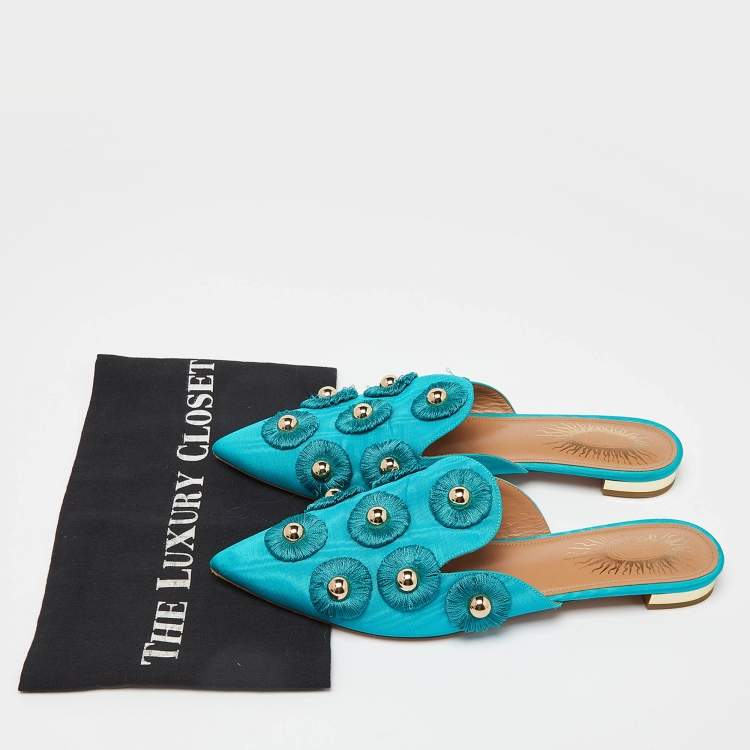 مملوكة مسبقًا Aquazzura Torquise Fabric Embellished Flat Mules Size 38.5