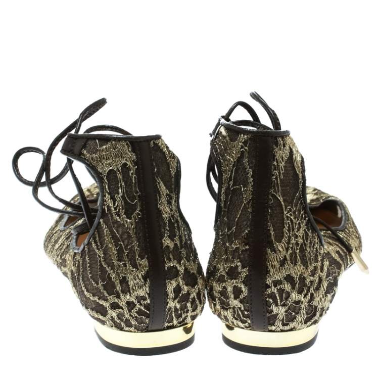 مملوكة مسبقًا Aquazzura Gold/Brown Lace Christy Lace Up Pointed Toe Flats Size 37