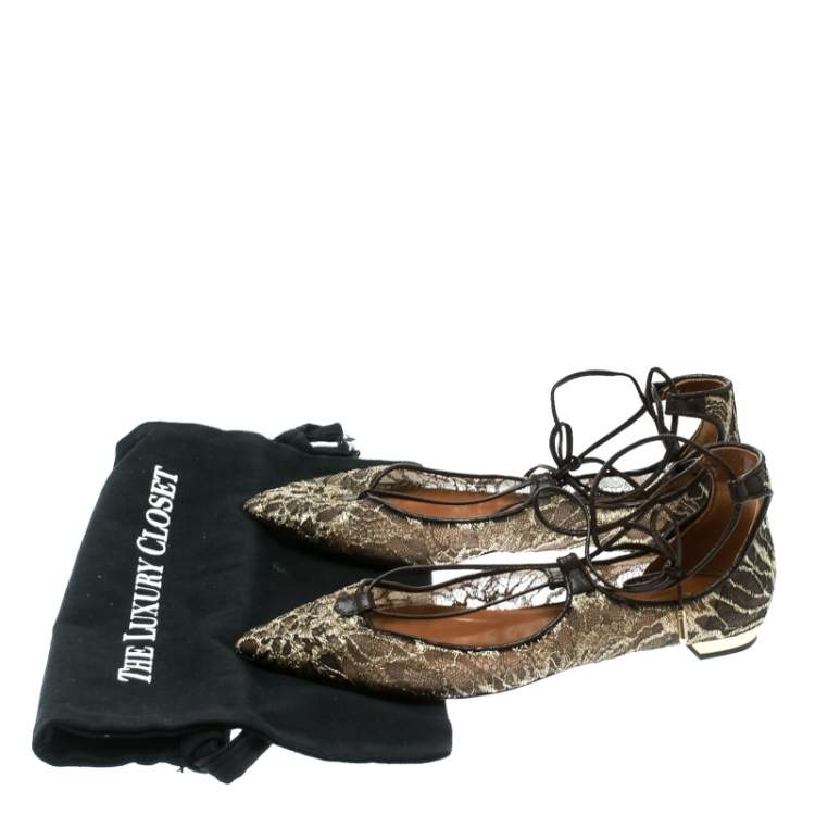 مملوكة مسبقًا Aquazzura Gold/Brown Lace Christy Lace Up Pointed Toe Flats Size 37