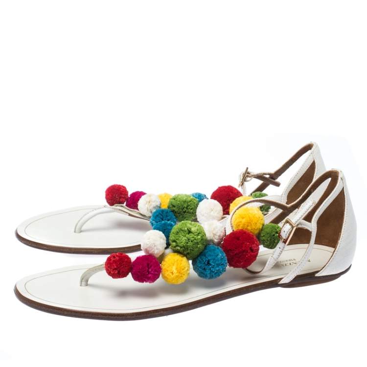Pre Owned Aquazzura White Leather Pom Pom Flat Sandals Size 38