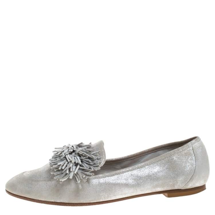 Pre Owned Aquazzura Silver Suede Fringe Detail Loafer Flats Size 38.5