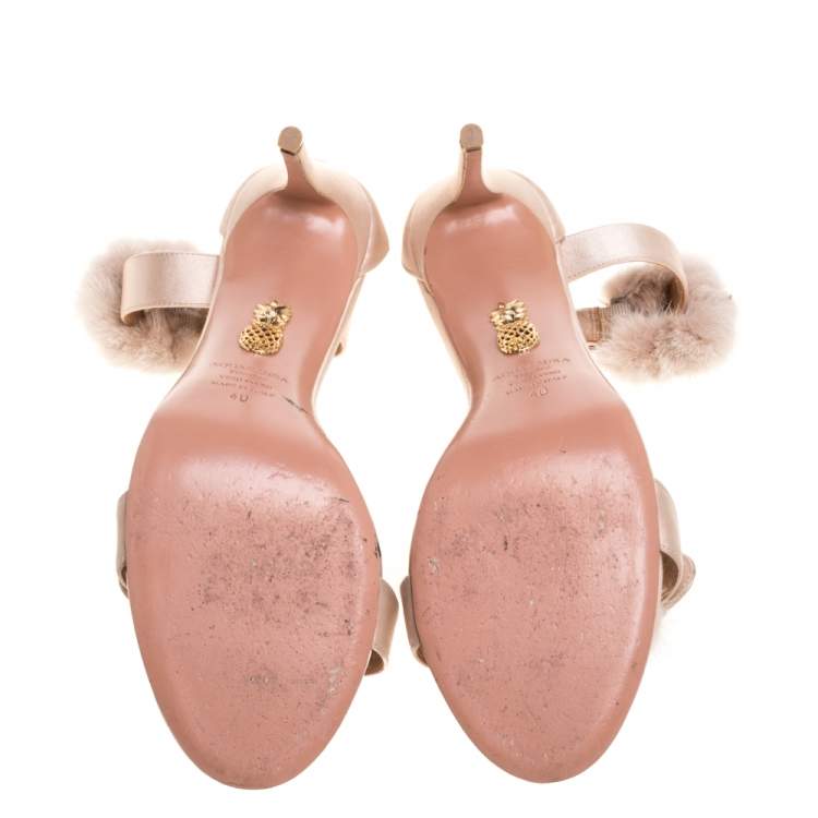 مملوكة مسبقًا Aquazzura Beige Satin Sinatra Mink Trim Ankle Strap Sandals Size 40