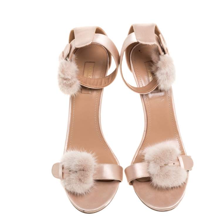 مملوكة مسبقًا Aquazzura Beige Satin Sinatra Mink Trim Ankle Strap Sandals Size 40