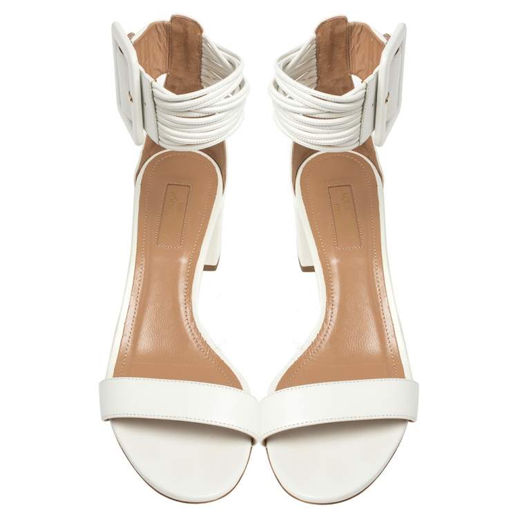 مملوكة مسبقًا Aquazzura White Leather Casablanca Sandals Size 38.5