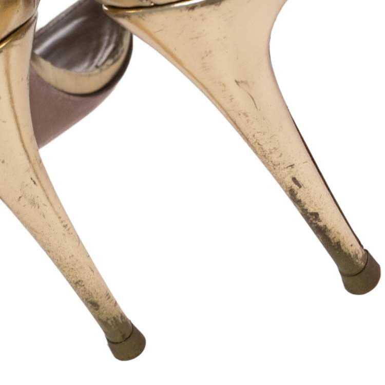 Pre Owned Aquazzura Gold Leather Lucille Open Toe Ankle Strap Sandals Size 39