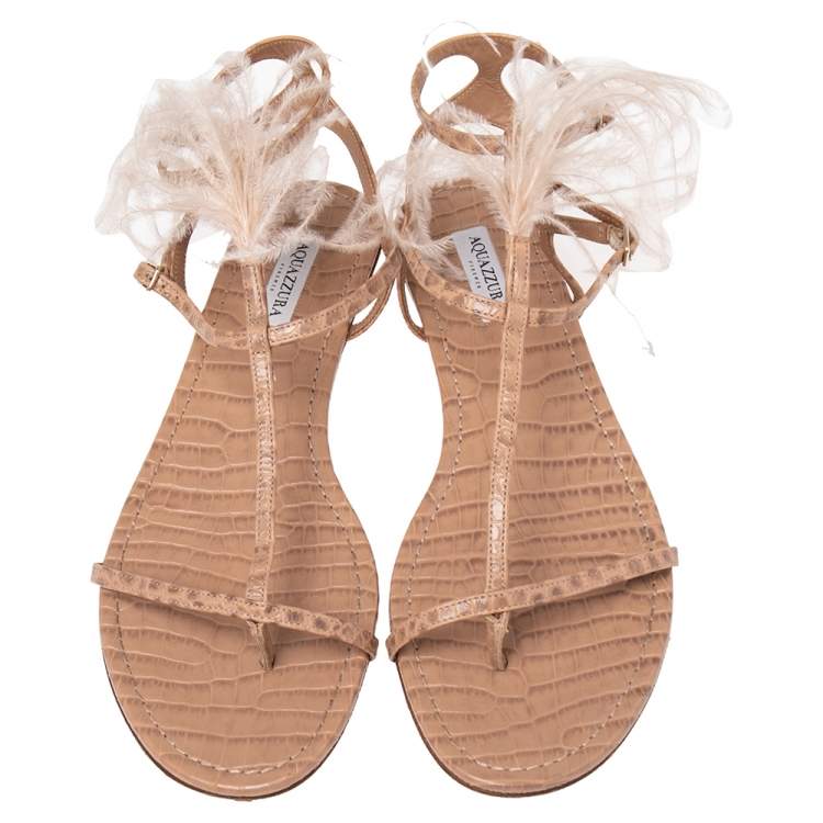 مملوكة مسبقًا Aquazzura Beige Snake Embossed Leather Feather Trimmed T- Strap Sandals Size 39