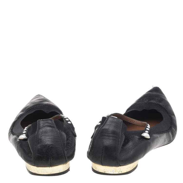 مملوكة مسبقًا Aquazzura Black Leather Pearl Embellished Ballet Flats Size 38.5