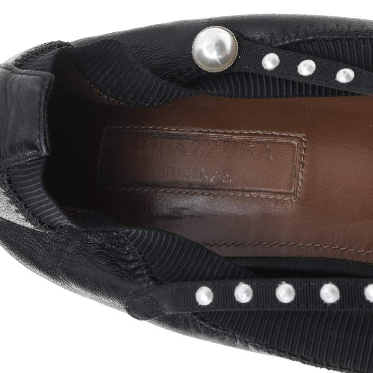 مملوكة مسبقًا Aquazzura Black Leather Pearl Embellished Ballet Flats Size 38.5