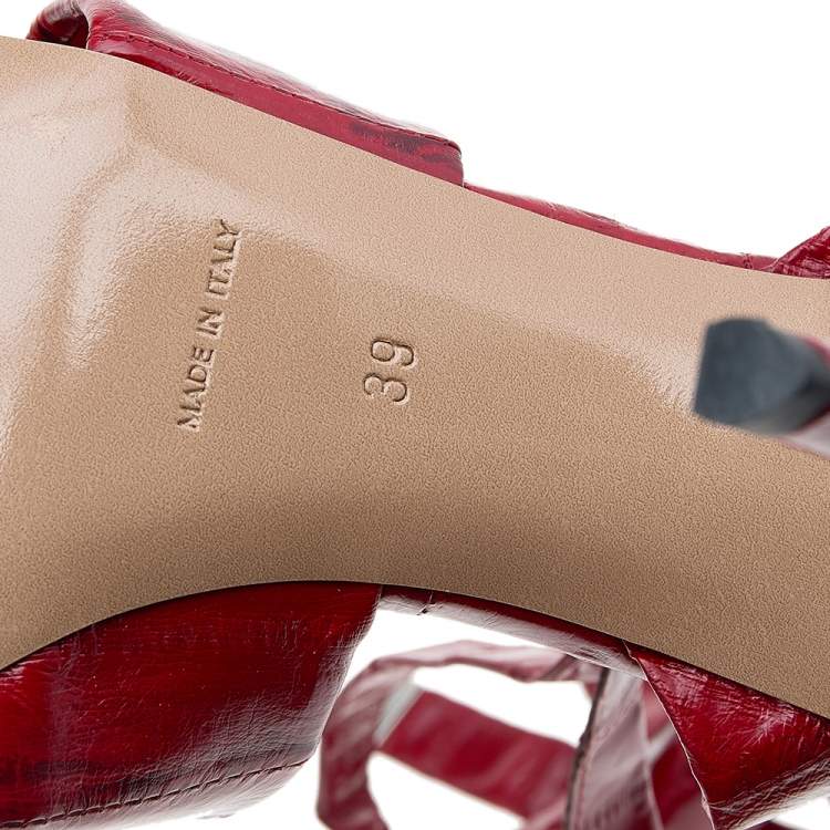 مملوكة مسبقًا Altuzarra Red Eel Leather 'Zuni' Knotted Sandals Size 39