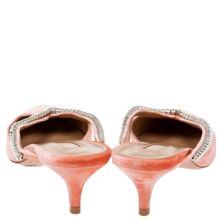Pre Owned Aquazzura Coral Pink Velvet Sabine Crystal Embellished Mules Size 40 