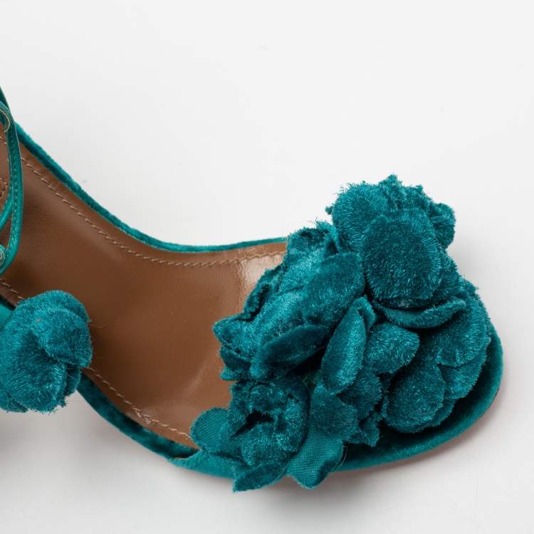 مملوكة مسبقًا Aquazzura Green Velvet Wild Flower Ankle Wrap Sandals Size 35.5