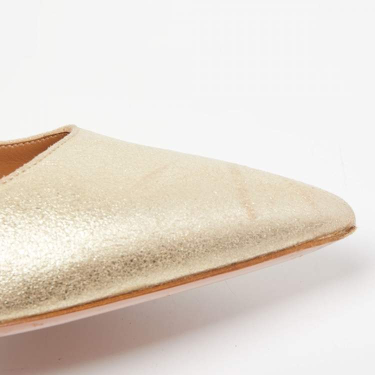 Pre Owned Aquazzura Gold Textured Leather Forever Marilyn Cut Out Tassel Detail Pumps Size 40