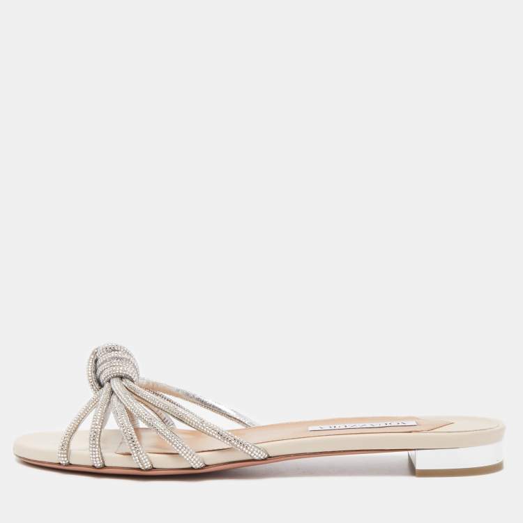 مملوكة مسبقًا Aquazzura Silver Leather Crystal Embellished Celeste Slide Flats Size 40 