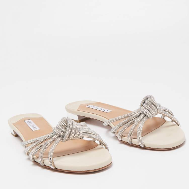 مملوكة مسبقًا Aquazzura Silver Leather Crystal Embellished Celeste Slide Flats Size 40 