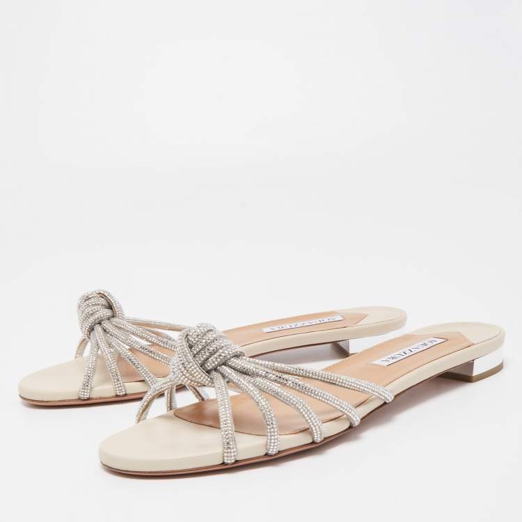 مملوكة مسبقًا Aquazzura Silver Leather Crystal Embellished Celeste Slide Flats Size 40 