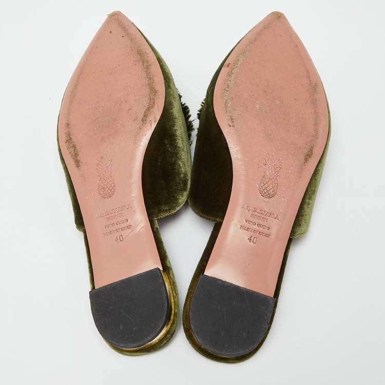مملوكة مسبقًا Aquazzura Green Velvet Powder Puff Pom Pom Flat Mules Size 40