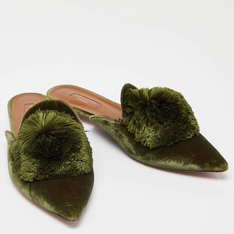 مملوكة مسبقًا Aquazzura Green Velvet Powder Puff Pom Pom Flat Mules Size 40
