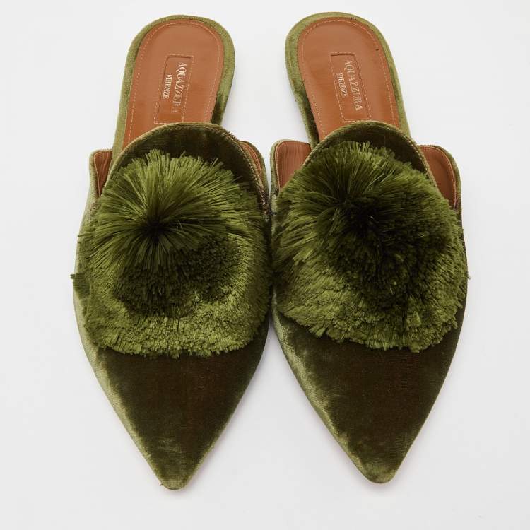 مملوكة مسبقًا Aquazzura Green Velvet Powder Puff Pom Pom Flat Mules Size 40