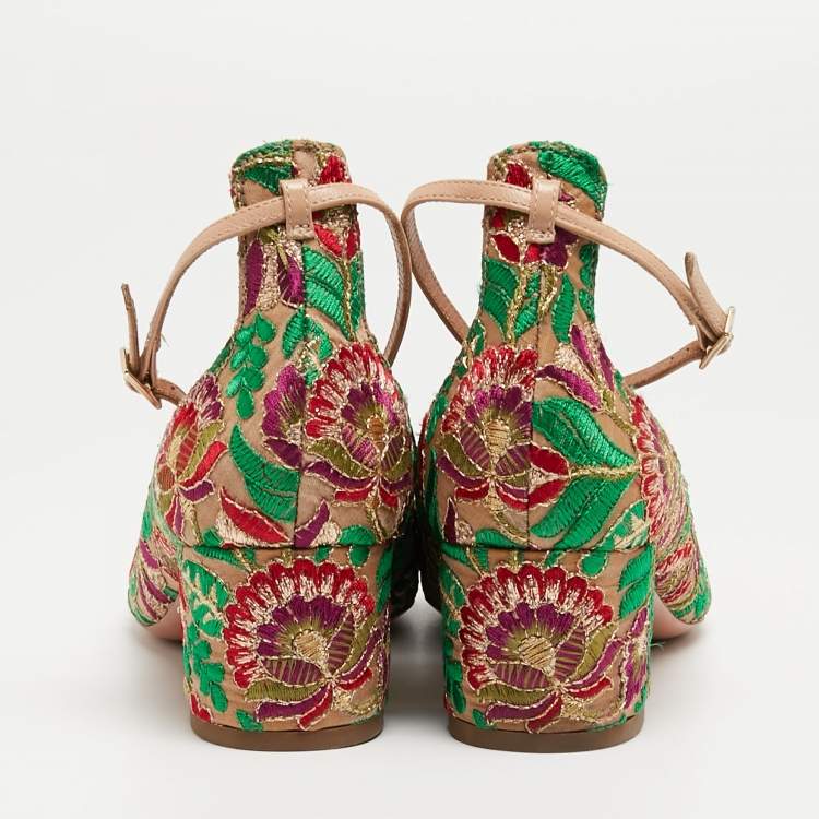 مملوكة مسبقًا Aquazzura Multicolor Leather and Mesh Embroidered Christy Pumps Size 36.5