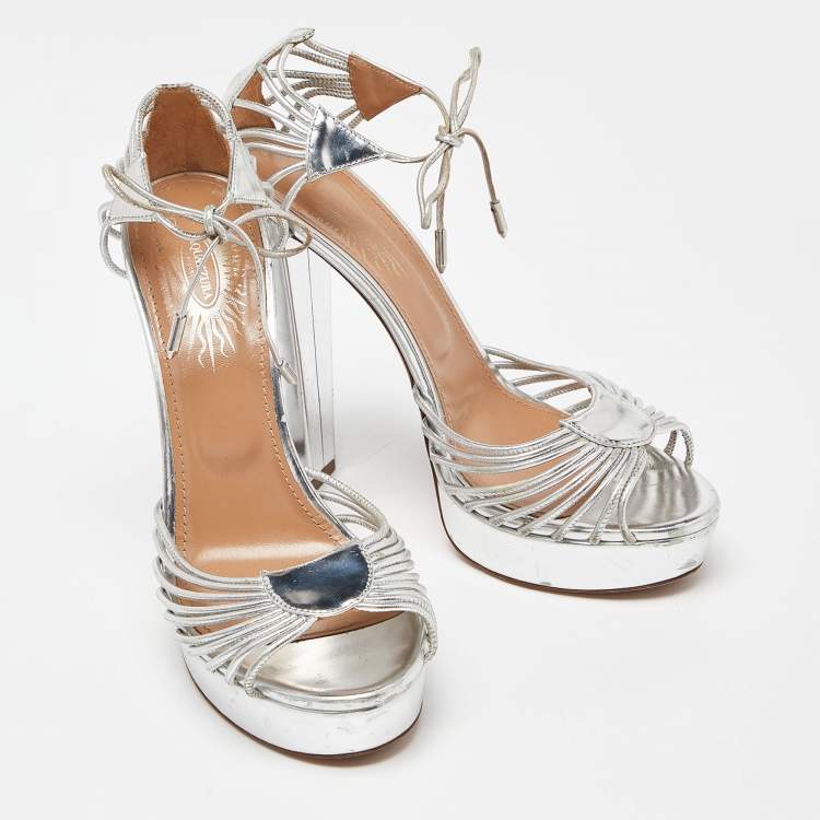 مملوكة مسبقًا Aquazzura Silver Leather Josephine Platform Sandals Size 39
