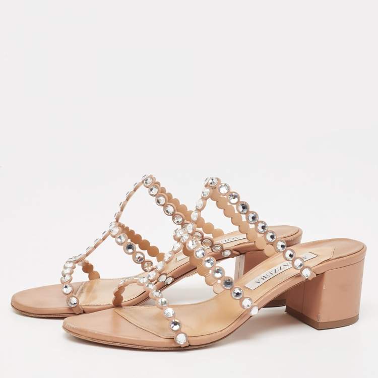 مملوكة مسبقًا Aquazzura Beige Leather Crystal Embellished Slides Size 36