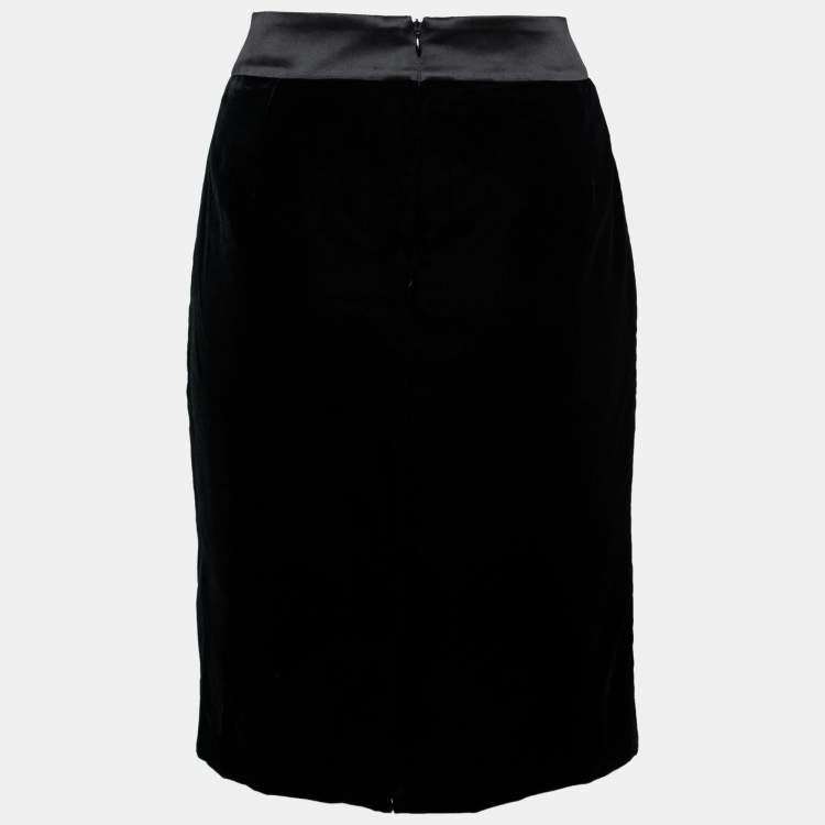 Pre Owned Armani Collezioni Black Velvet Knee-Length Skirt M