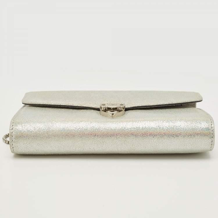 مملوكة مسبقًا Aspinal Of London Mayfair Silver Textured Leather Chain Clutch