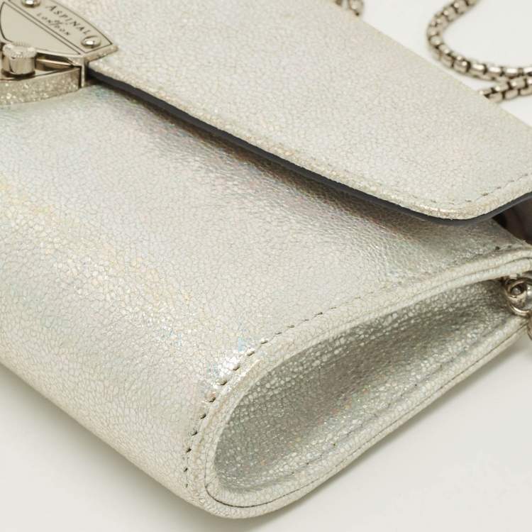 مملوكة مسبقًا Aspinal Of London Mayfair Silver Textured Leather Chain Clutch