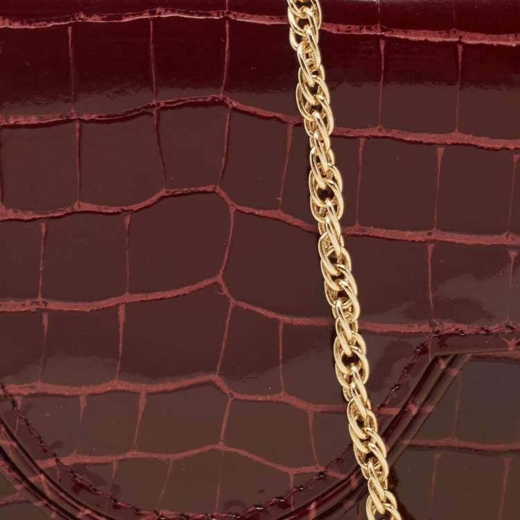 Pre Owned Aspinal Of London Burgundy Croc Embossed Leather Chain Clutch