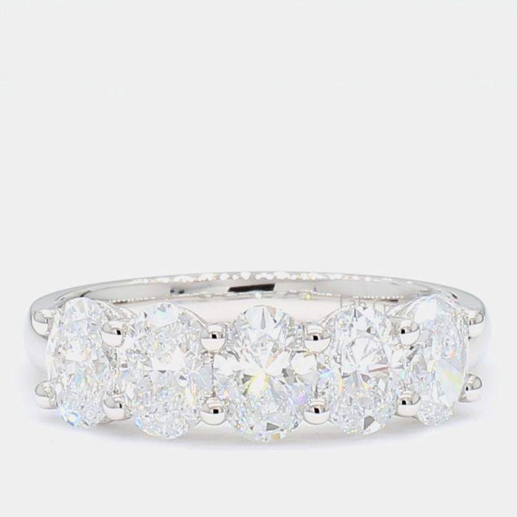 مملوكة مسبقًا 2.00 cts Oval Lab Grown Diamond 14k White Gold 5 Stone Wedding Band US 7