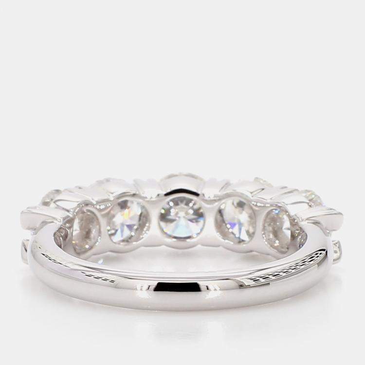 مملوكة مسبقًا 3.02 cts Round Lab Grown Diamond 14k White Gold 5 Stone Wedding Band US 7