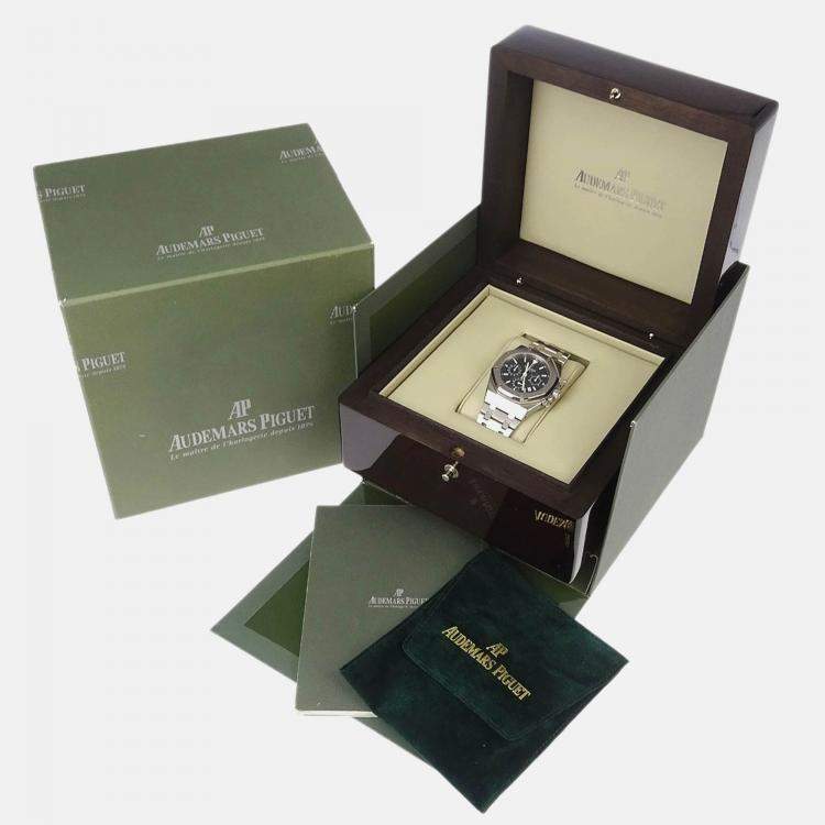 Pre Owned Audemars Piguet Royal Oak 25860ST Automatic Black Stainless Steel Women's Wristwatch 39 mm