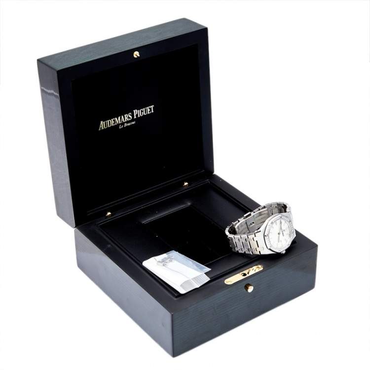 Pre Owned Audemars Piguet Silver Stainless Steel Diamond Royal Oak 67651ST.ZZ.1261ST.01 Women's Wristwatch 33 mm