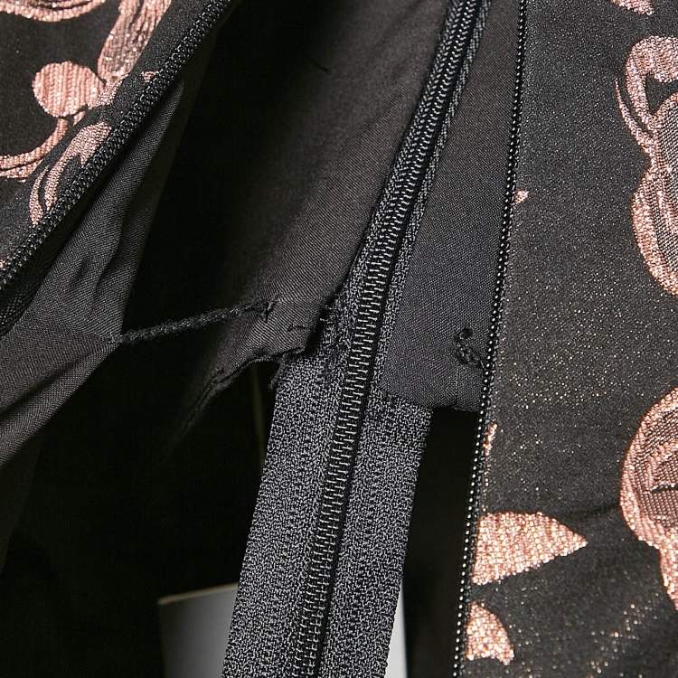 Pre Owned Badgley Mischka Black/Metallic Floral Jacquard Ruffled Strapless Gown M