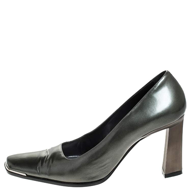 Pre Owned Baldinini Green Leather Slanted Toe Block Heel Pumps Size 40.5