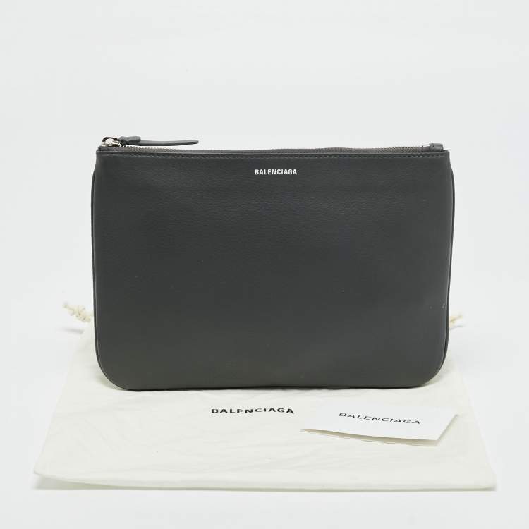 Pre Owned Balenciaga Everyday Grey Leather Zip Pouch 