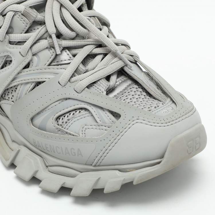 Pre Owned Balenciaga Grey Mesh Track Low Top Sneakers Size 37