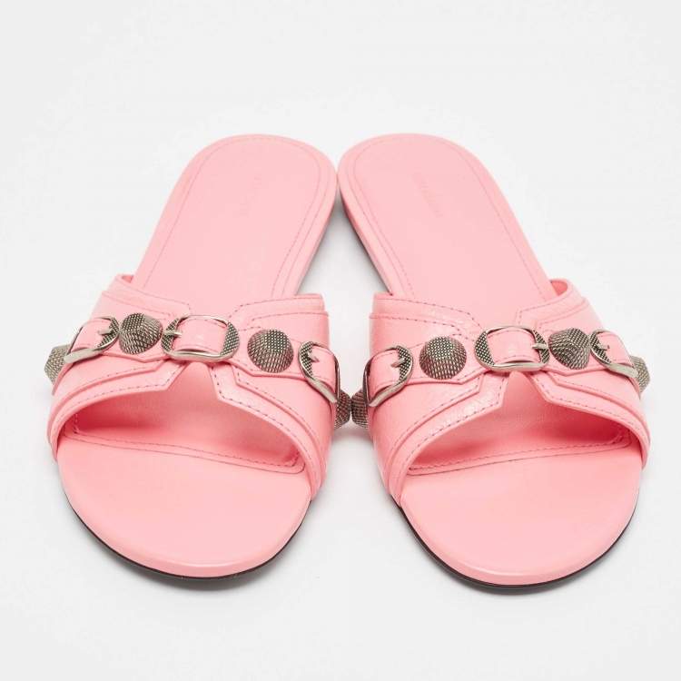مملوك�ة مسبقًا Balenciaga Pink Leather Le Cagole Flat Slides Size 38